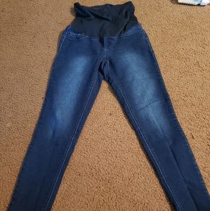 Maternity jeans